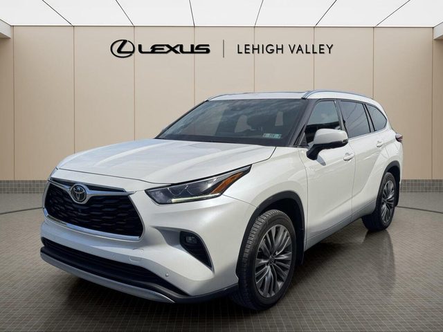 2021 Toyota Highlander Platinum AWD photo