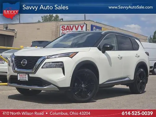 2021 Nissan Rogue Platinum AWD photo