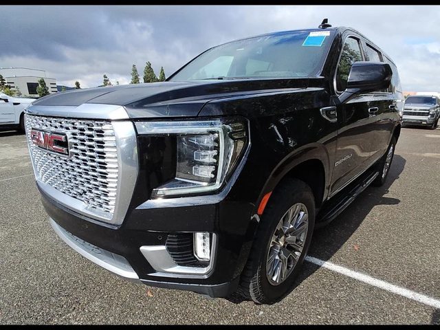 2021 GMC Yukon XL Denali 4WD photo