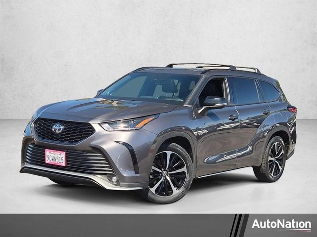 2021 Toyota Highlander XSE FWD photo
