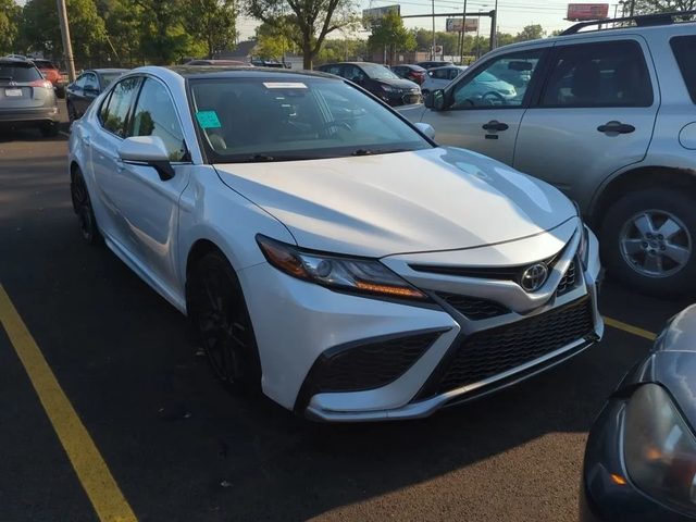 2021 Toyota Camry XSE FWD photo