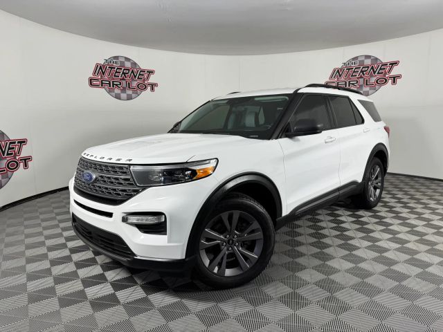 2021 Ford Explorer XLT 4WD photo