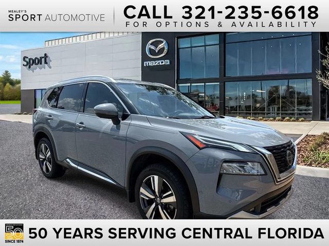 2021 Nissan Rogue Platinum FWD photo