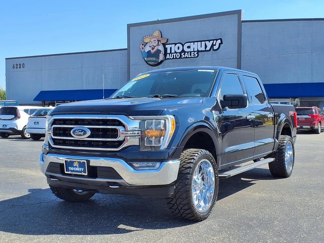 2021 Ford F-150 XLT 4WD photo