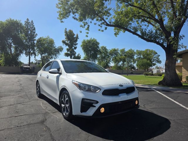 2021 Kia Forte LXS FWD photo