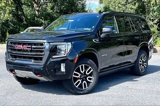 2021 GMC Yukon AT4 4WD photo