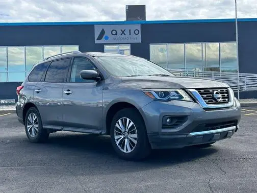 2020 Nissan Pathfinder SV 4WD photo