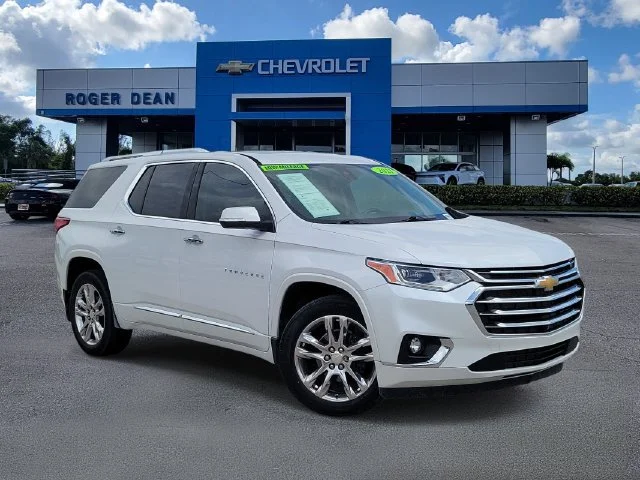 2021 Chevrolet Traverse High Country FWD photo