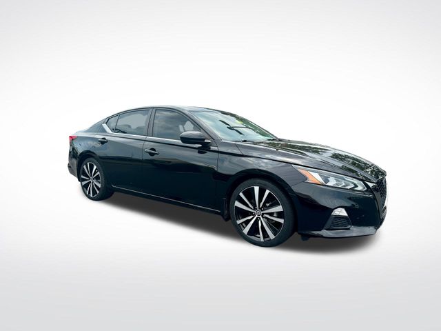 2021 Nissan Altima 2.5 SR FWD photo