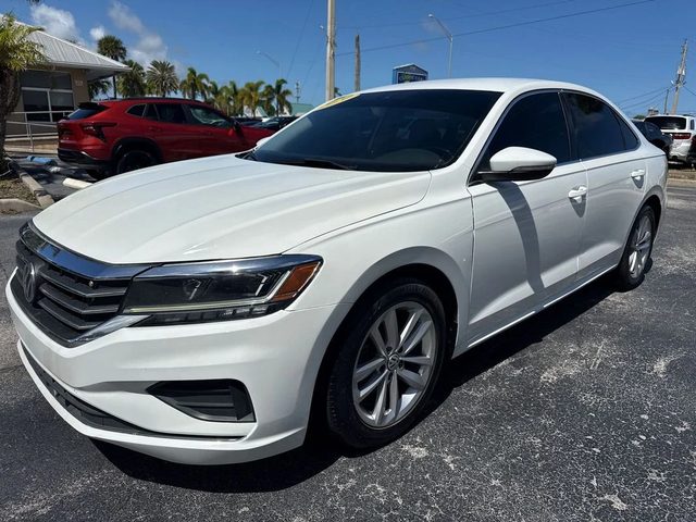 2020 Volkswagen Passat 2.0T SE FWD photo