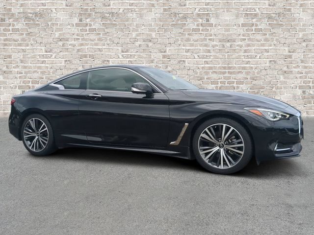 2021 Infiniti Q60 3.0t LUXE AWD photo