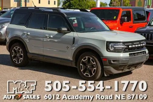 2021 Ford Bronco Sport Outer Banks 4WD photo