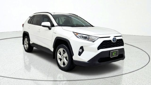 2021 Toyota RAV4 Hybrid XLE Premium AWD photo