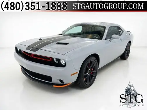 2021 Dodge Challenger SXT AWD photo