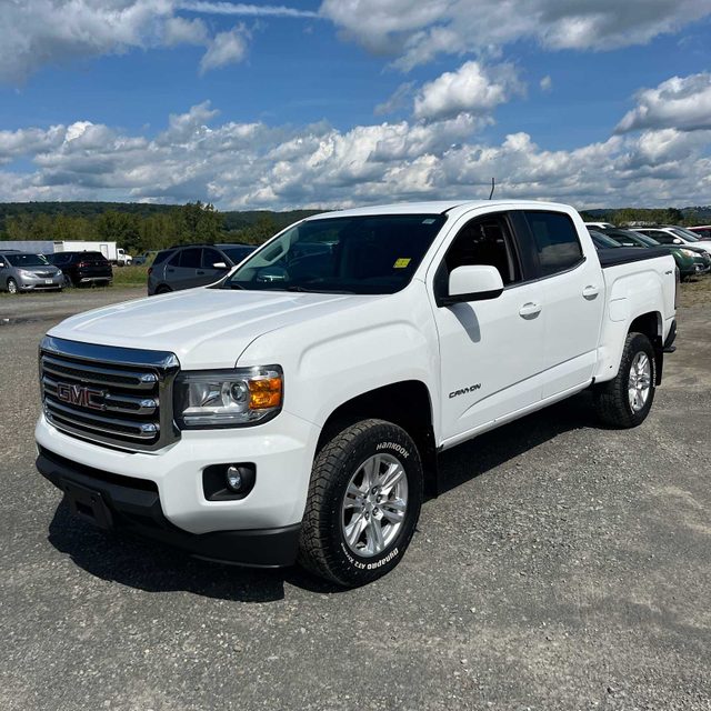 2019 GMC Canyon 4WD SLE 4WD photo