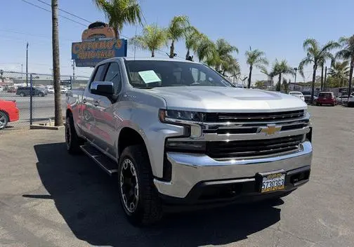 2020 Chevrolet Silverado 1500 LT 4WD photo