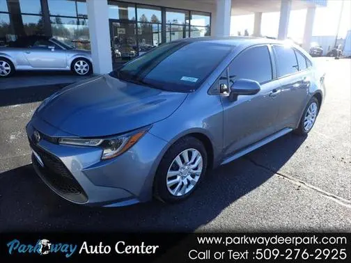 2020 Toyota Corolla LE FWD photo