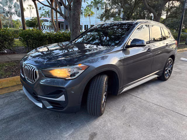2021 BMW X1 sDrive28i FWD photo