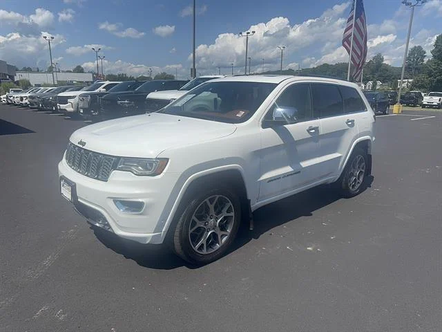 2021 Jeep Grand Cherokee Overland 4WD photo