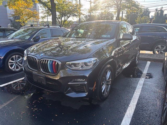 2021 BMW X4 M40i AWD photo