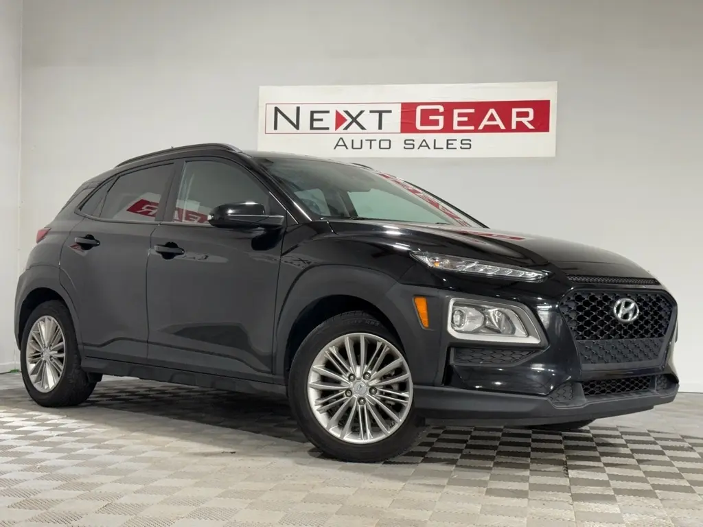 2021 Hyundai Kona SEL FWD photo