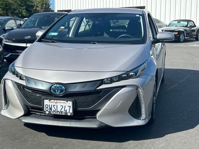 2021 Toyota Prius Prime LE FWD photo