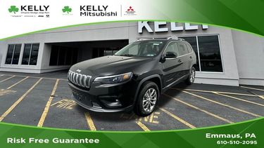 2021 Jeep Cherokee Latitude Lux 4WD photo