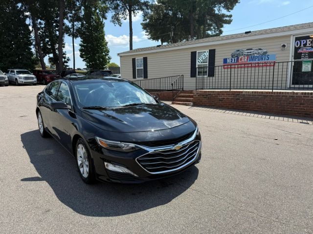 2019 Chevrolet Malibu LT FWD photo