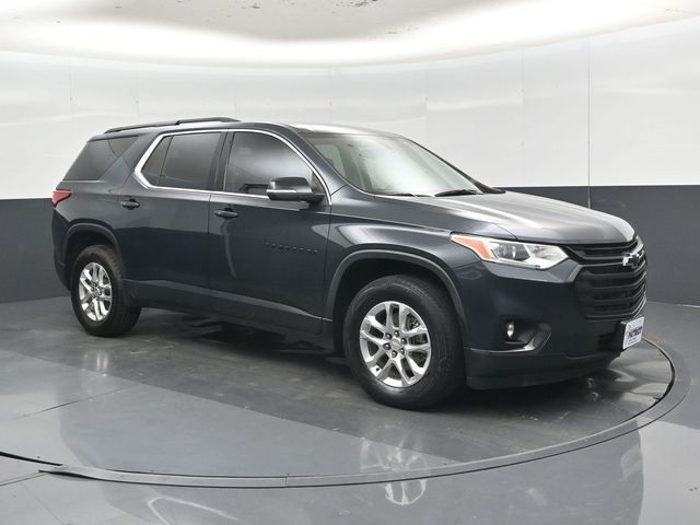 2021 Chevrolet Traverse LT Cloth FWD photo