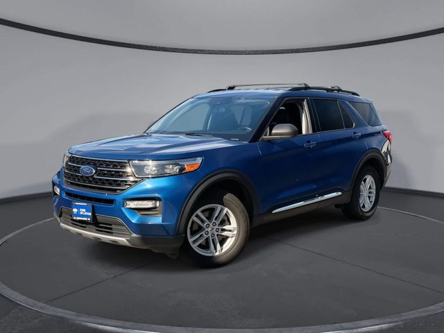 2021 Ford Explorer XLT 4WD photo