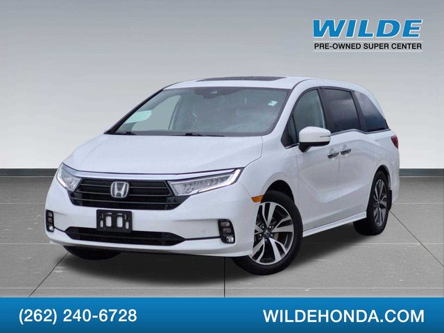 2022 Honda Odyssey Touring FWD photo