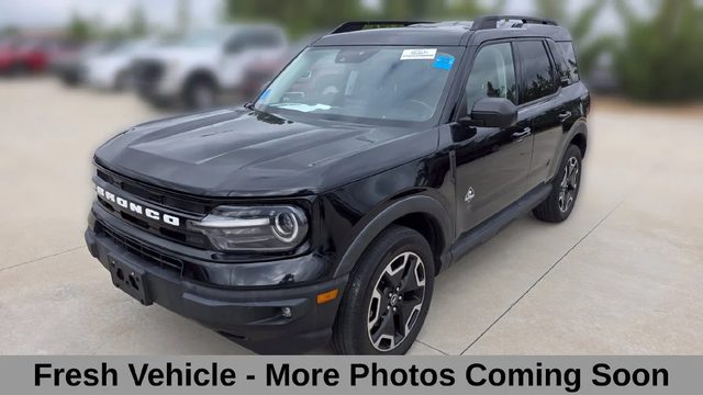 2021 Ford Bronco Sport Outer Banks 4WD photo