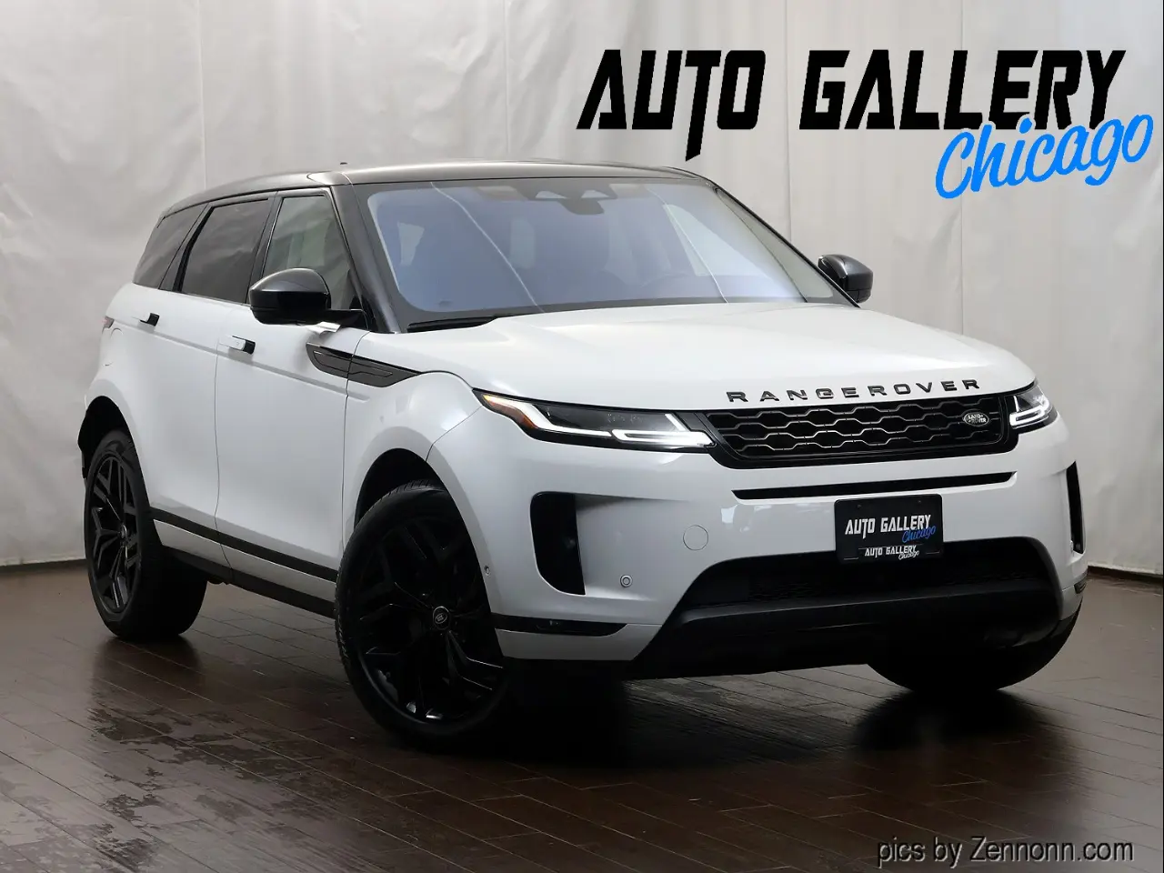 2021 Land Rover Range Rover Evoque SE AWD photo