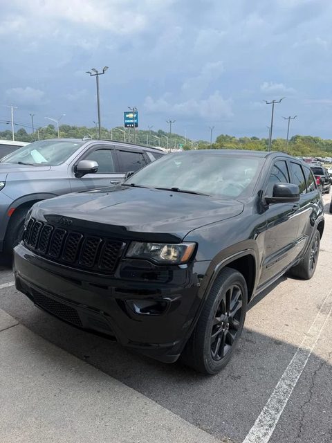 2021 Jeep Grand Cherokee Laredo X 4WD photo