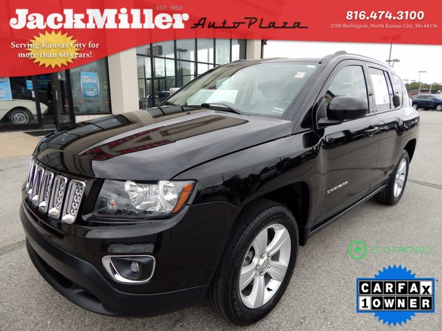 2015 Jeep Compass Latitude FWD photo