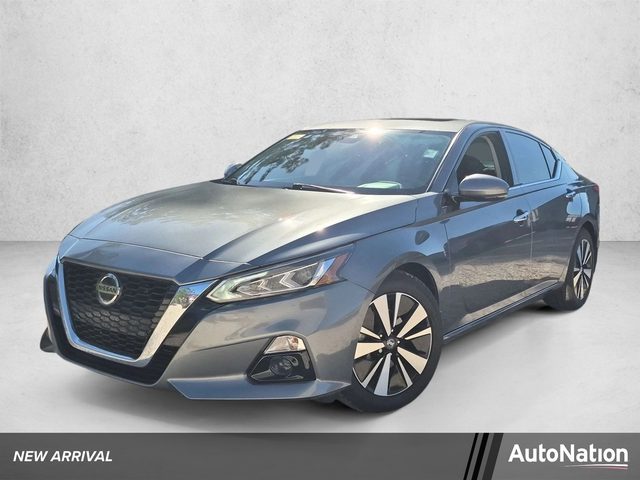 2021 Nissan Altima 2.5 SL FWD photo