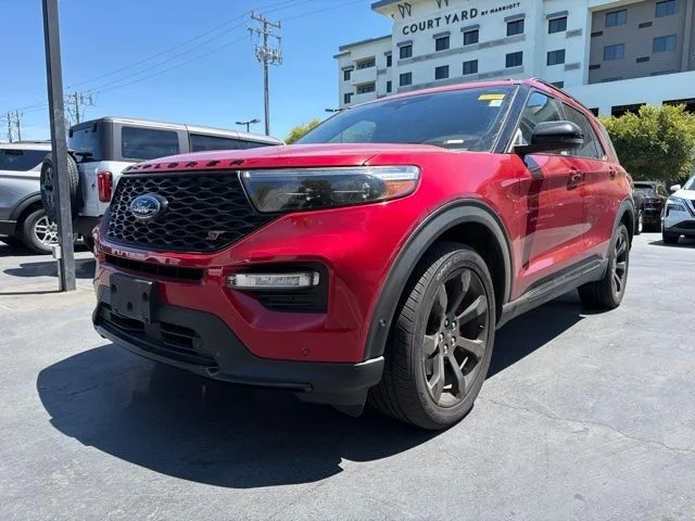 2021 Ford Explorer ST 4WD photo