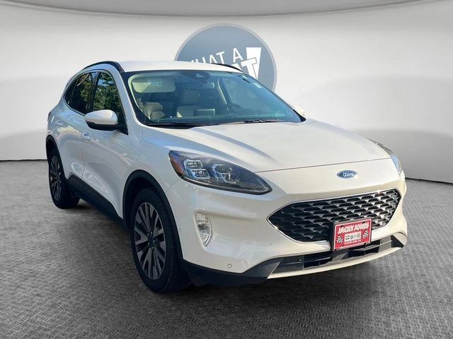2020 Ford Escape Titanium AWD photo