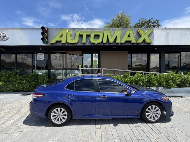 2018 Toyota Camry LE FWD photo
