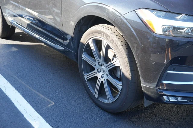 2021 Volvo XC60 Inscription AWD photo