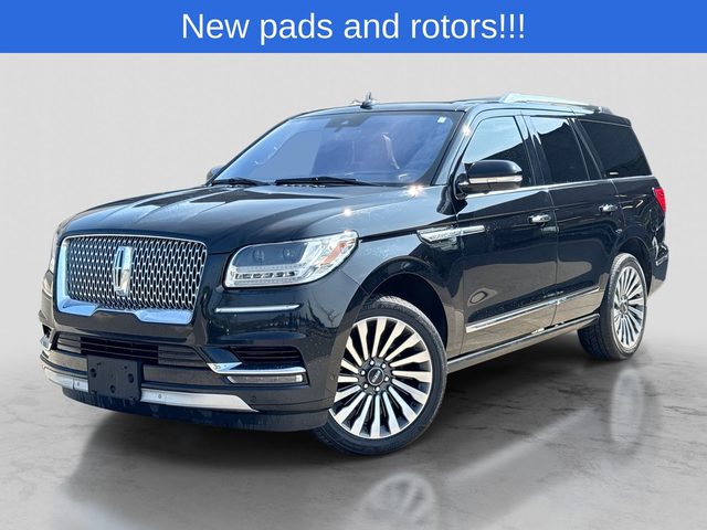 2019 Lincoln Navigator Reserve 4WD photo