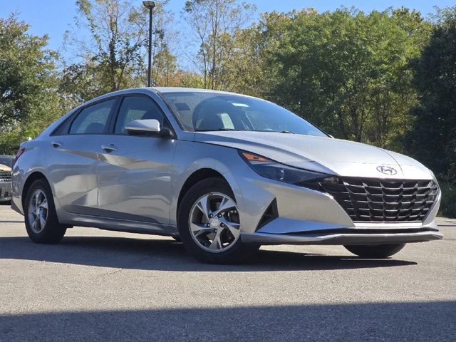 2021 Hyundai Elantra SE FWD photo