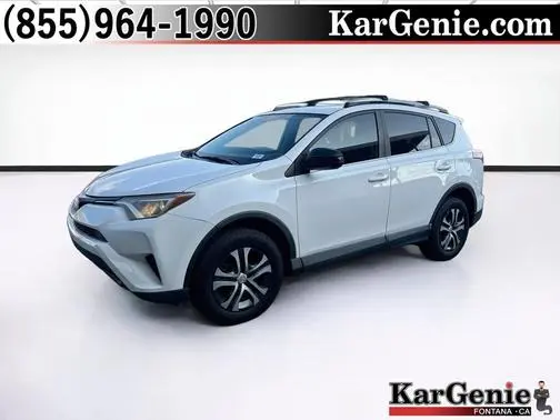 2017 Toyota RAV4 LE FWD photo