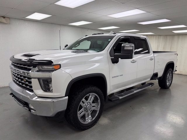 2021 Chevrolet Silverado 3500HD LTZ 4WD photo