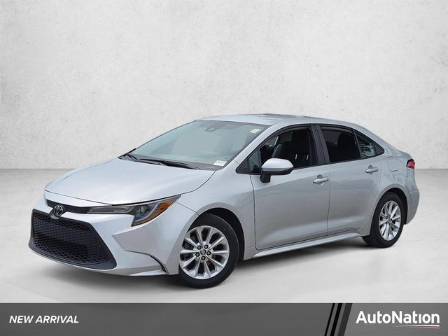 2021 Toyota Corolla LE FWD photo