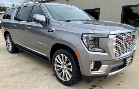 2021 GMC Yukon XL Denali 4WD photo