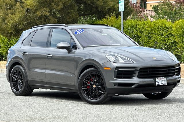2021 Porsche Cayenne E-Hybrid AWD photo
