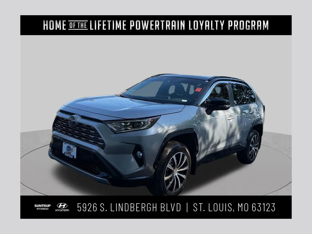 2021 Toyota RAV4 Hybrid XSE AWD photo