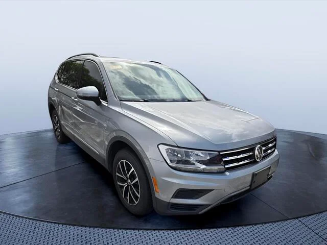 2021 Volkswagen Tiguan SE FWD photo
