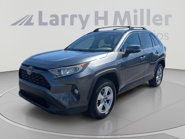 2021 Toyota RAV4 XLE AWD photo